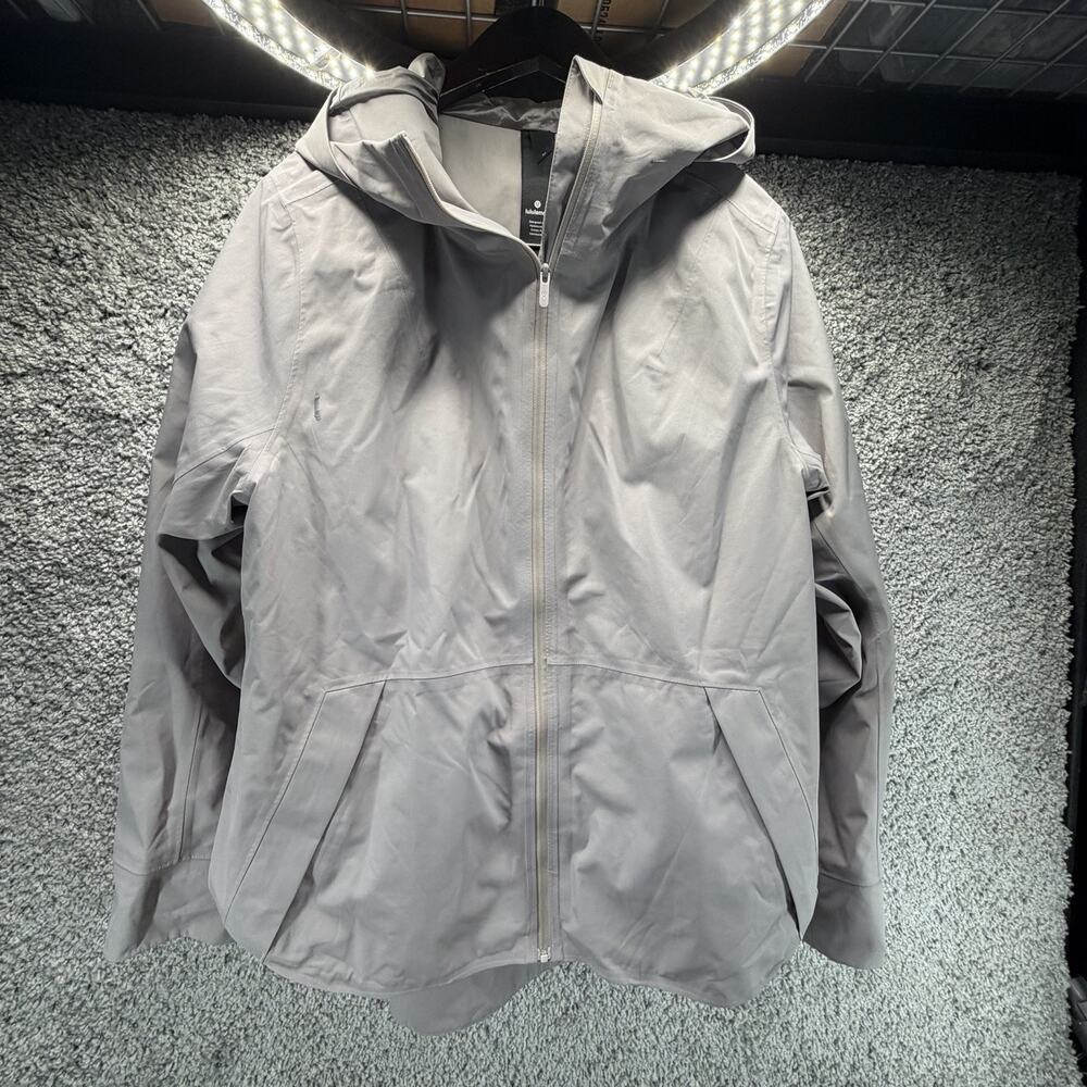 Lululemon Women’s Size 10 Gray Lilac Hooded Rain Jacket Full Zip Lightweight